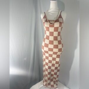 Maxi Sweater Dress - Checkered